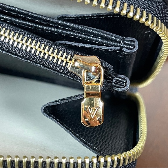 Louis Vuitton Black Sequin Damier Paillettes Zippy Wallet - Picture 11 of 14
